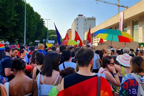 incontri gay civitanova marche|Gay Area in Civitanova Marche